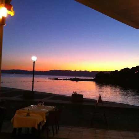 Pasifik Hotel Çeşme Cameră foto