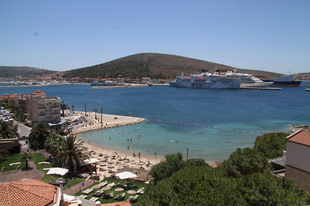 Pasifik Hotel Çeşme